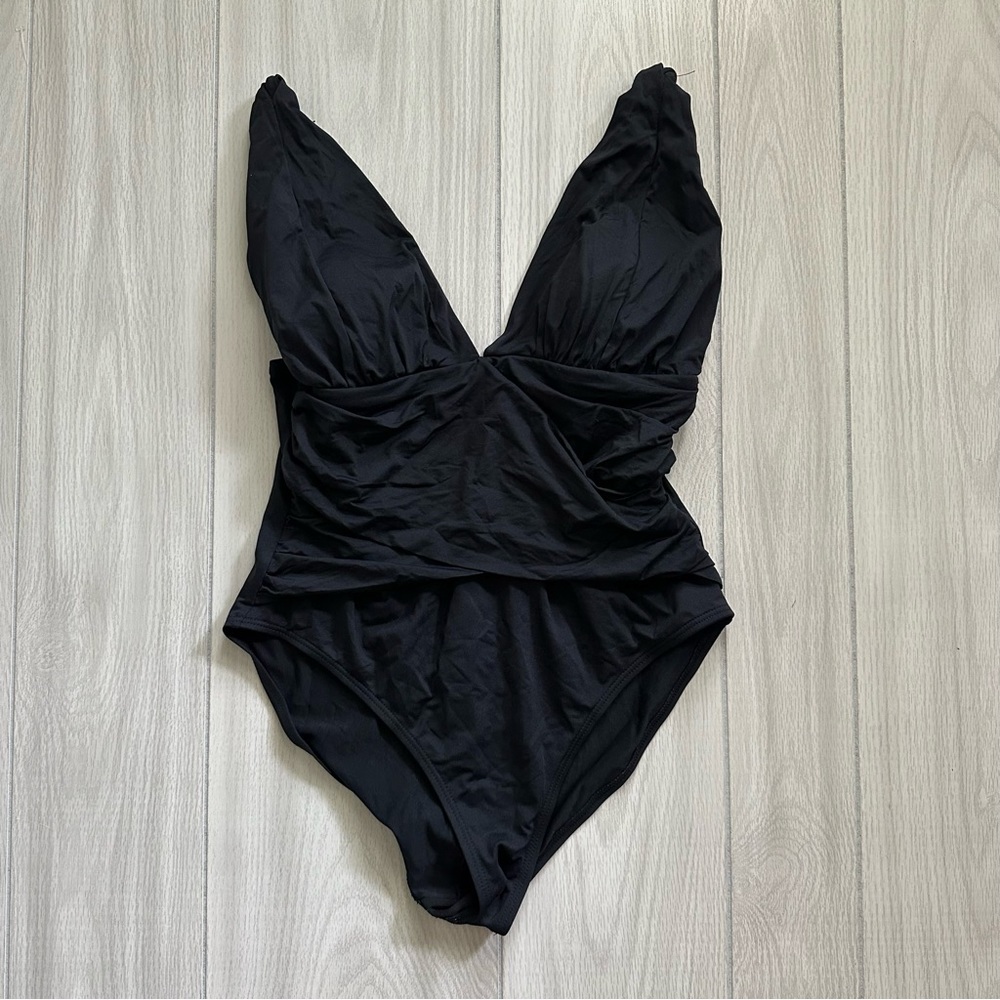 La Blanca Black, one piece swimsuit purchased from Dillards last summer